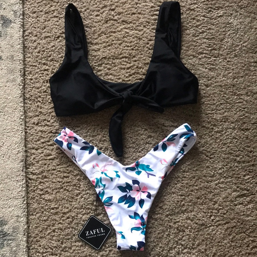 Swim suit
